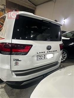 تويوتا لاندكروزر